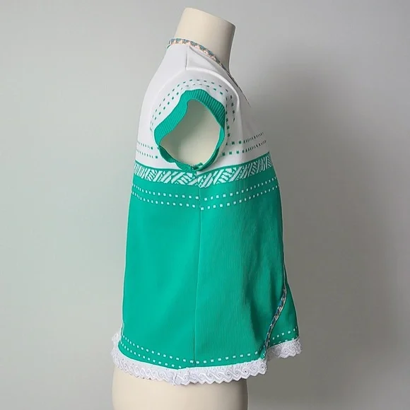 Refashioned Vintage Retro Top - Picture 7 of 7